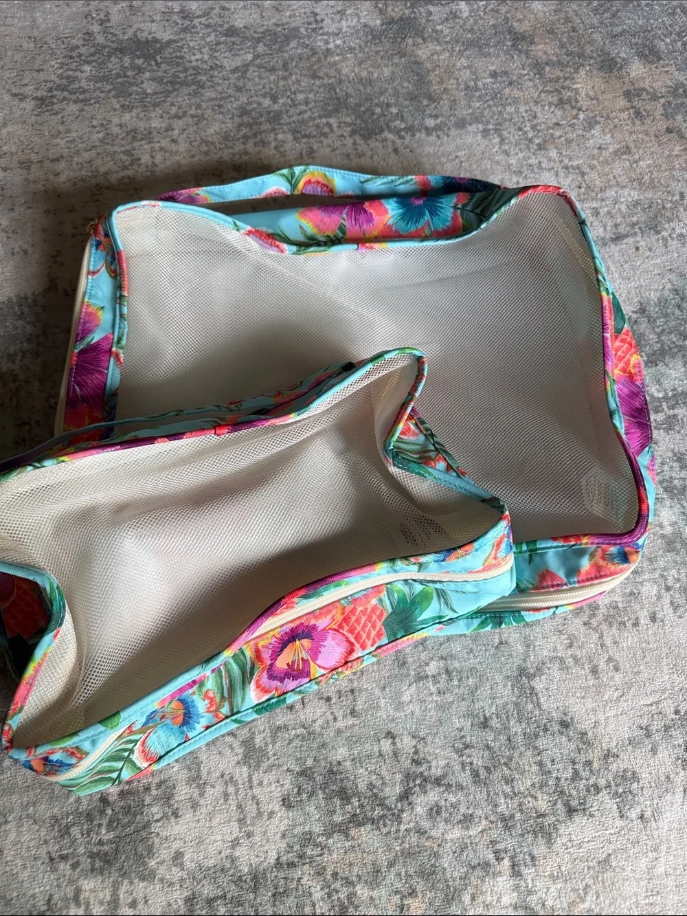 PQ Swim Floral Mesh Packing Cubes, Set of 2 - Turquoise, Pink, Green